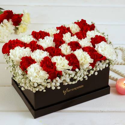 FNP Fresh Red Carnations Bouquets