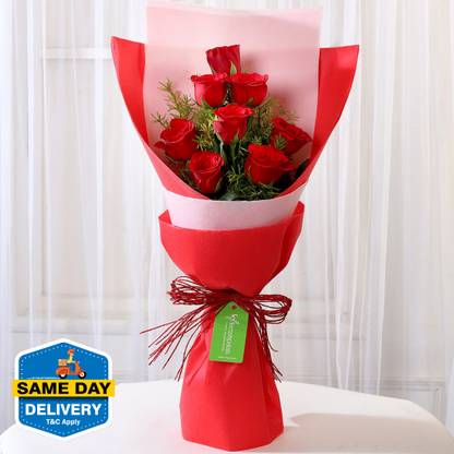 FNP Fresh Red Roses Bouquets