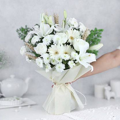FNP Fresh Multicolor Roses Bouquets