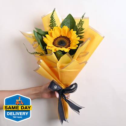Floweraura Fresh Romantic Fresh Live Radiating Sunshine Sunflower Bouquet Assorted Bouquets