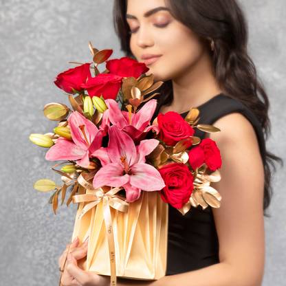 FNP Fresh White Roses Bouquets
