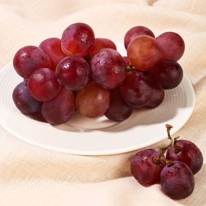 Grapes Red Globe