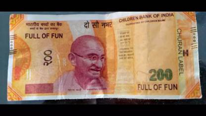 PY 200 Notes-40 Fake currency notes Gag Toy
