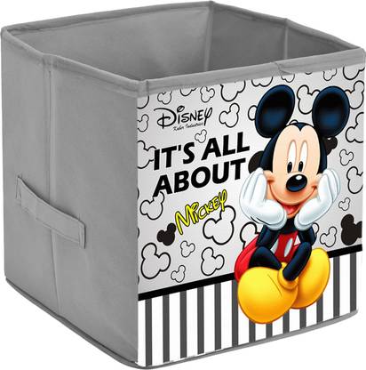 कुबेर इंडस्ट्रीज़ 35 L ग्रे लांड्री बास्केट