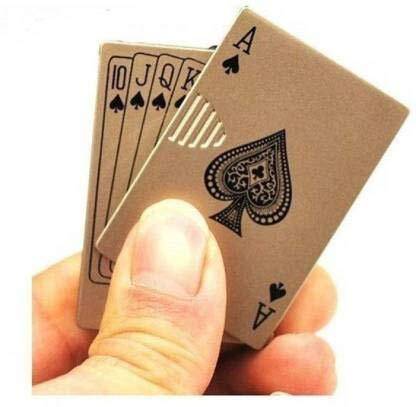 Huayue ikka Print Playing Card Design Windproof Refillable Butane Gas Flame Pocket Steel Gas Lighter