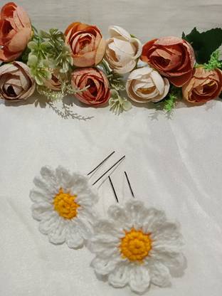 BloomingYarn Daisy Flower Hair Pins Hair Pin