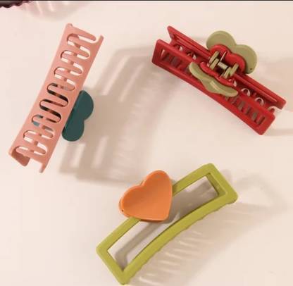 tbh New Fashion Candy Hollow Half Square Shape Heart Plastic Hair Clips Pack of 3 Hair Accessory Set