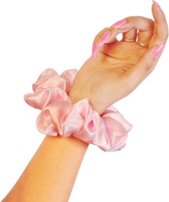 Luvisha wrist scrunchie Bun