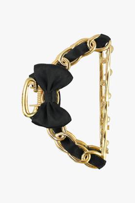 VAGHBHATT Metal Twist Hair Accessory Set