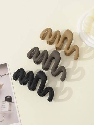 Freebies Korean Super Matte Wave Hair Clip For Heavy Hair (Nude Shade only)Set Of 3 Hair Claw