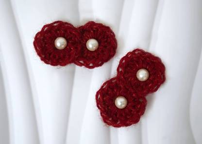 finexfab Red Woolen Crochet Flower Hair Clip with White Pearl