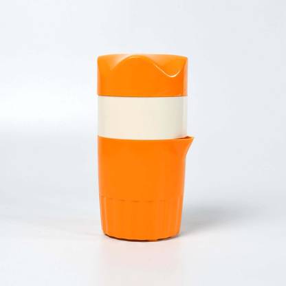 Comptech Solutions Plastic Hand Juicer