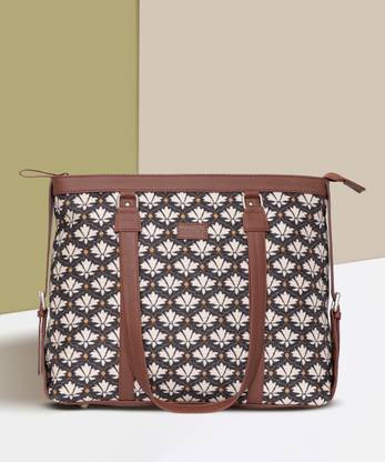 ZOUK Women Black Shoulder Bag