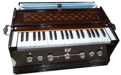 SG MUSICAL TBT9 3.25 Octave Hand Pumped Harmonium