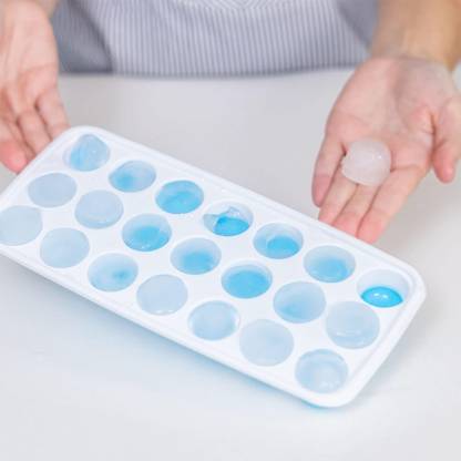VG craft Ice Cube Tray Pop Up Tray With Lid Easy Release Flexible Silicone Bottom Multicolor Plastic Ice Cube Tray
