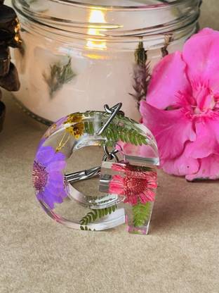 crafcan Resin Letter G Keychain | Real Flower preserved in resin to last forever. Key Chain