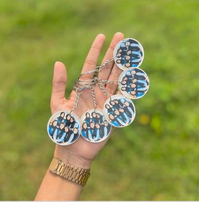 Harshi Creations Gifts Resin art Photo Keychains 5 pieces Key Chain
