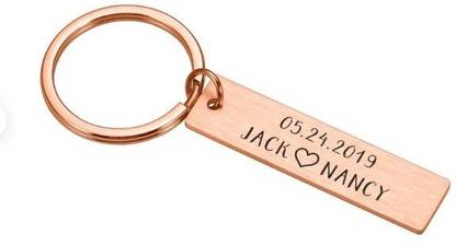 Luxury Brings Engraved Couples Keychain Customized Name and Date Romantic Key Chain