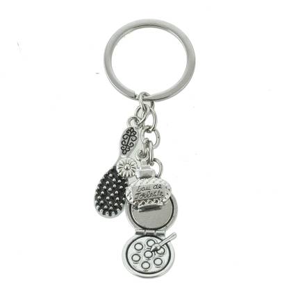 PRIDE STORE Comb Makeup kit Sallon kit keychain Key Chain
