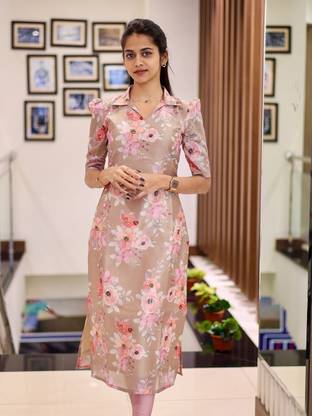 Sun Fashion And Lifestyle Women Printed Straight Kurta