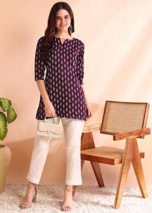 DSK STUDIO Women Floral Print Straight Kurta