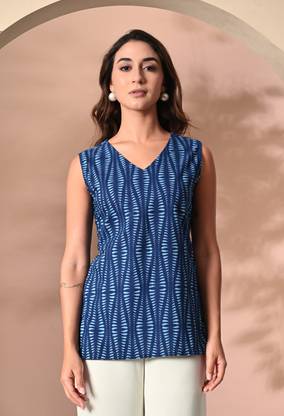Annsh Apparel Women Floral Print Straight Kurta