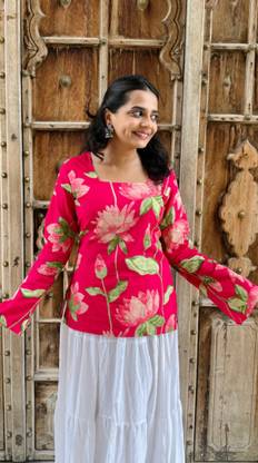 hibiki Women Floral Print Straight Kurta