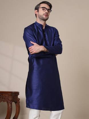 ADHIRAJAN Men Solid Straight Kurta