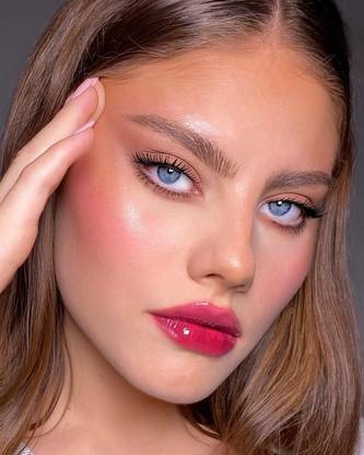 Latixmat transparent colorless liquid lip gloss lip oil for women