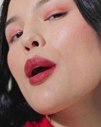 YAWI pout Lip & Cheek Tint