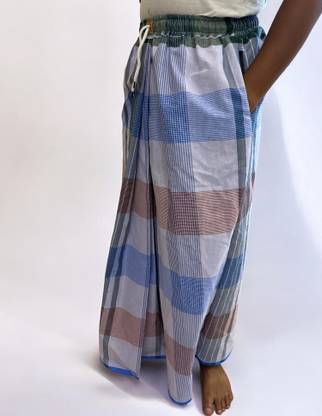 HouseOfCommon Self Design Multicolor Lungi