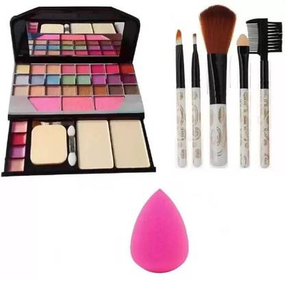 Pro Tya MAKEUP KIT