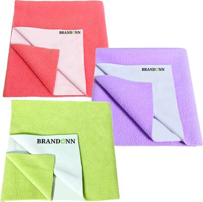 BRANDONN Fleece Baby Bed Protecting Mat