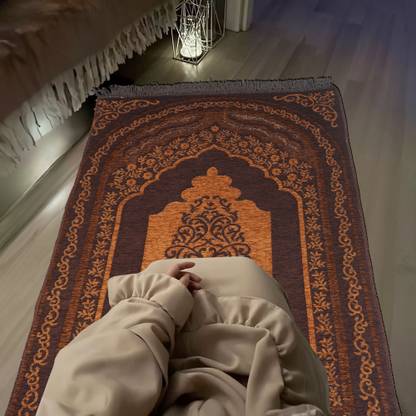 Furnishing Hut Velvet Prayer Mat