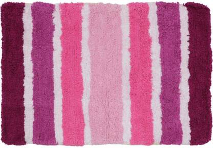 The Home Talk Cotton Bathroom Mat