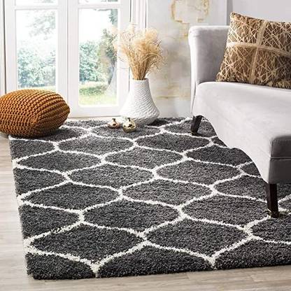 Anabia Grey, White Polyester Carpet
