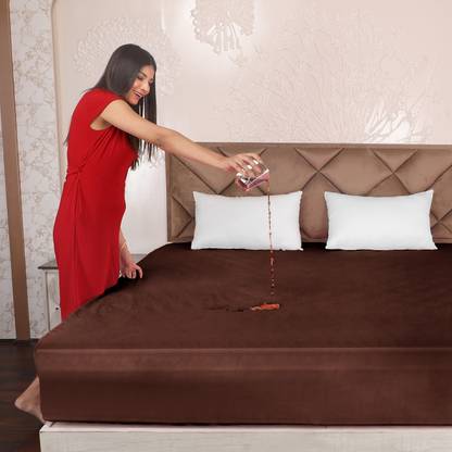 AVI Fitted Small Size Breathable, Stretchable, Waterproof Mattress Cover
