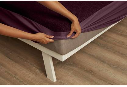 Wakefit Elastic Strap Single Size Waterproof Mattress Cover