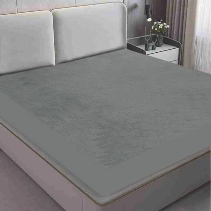 Mattress Protector Fitted Single Size Breathable, Stretchable, Waterproof Mattress Cover