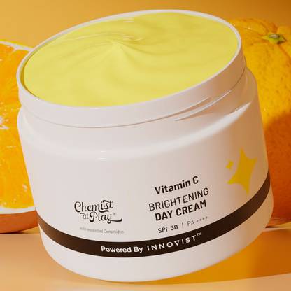 केमिस्ट एट प्ले Brightening Day Cream | SPF | Skin Moisturisation | Mineral Oil & Petroleum Free