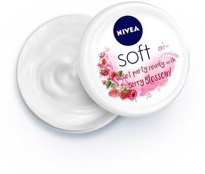 NIVEA Soft Light Moisturizer | Day Cream | Berry Blossom - Vitamin E & Jojoba Oil