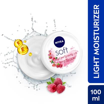 NIVEA Soft Light Moisturizer | Day Cream | Berry Blossom - Vitamin E & Jojoba Oil