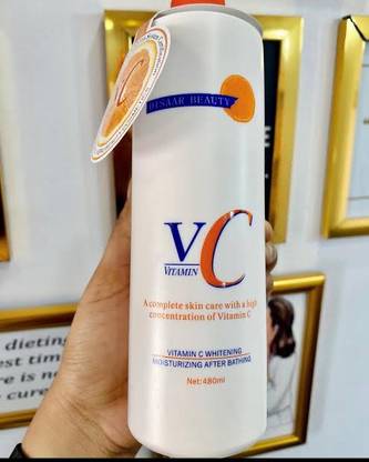 Disaar Vitamin c deep moisturizing whitening face & body lotion