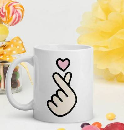 THE PARTY PLANET PARTY PLANET Korean finger heart gift mug kpop bts blackpink (330ML) Ceramic Fondue Mug