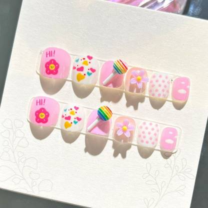 Zusaca 12 Pcs Cartoon Artificial nails, Kids Stick on Nails Girl's Press On Nails