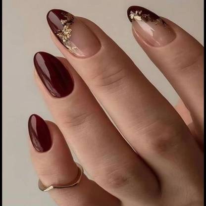 Thenailpalace ARTIFICIAL DESIGNED MILERS PRESS ON NAIL (PACK OF 24)