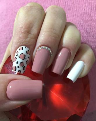 Thenailpalace ARTIFICIAL DESIGNED CHITAH PRINTED REUSABLE PRESS ON NAIL (PACK OF 24)