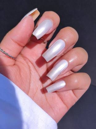 Miss Nails white pearl nail polish Multi