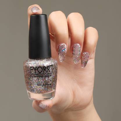 FYORR Silver Green Sparkly Glitter Nail Polish Long Lasting Smooth Finish Nail Enamel (Snow You)