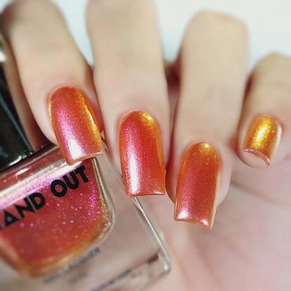STAND OUT Multi Chrome Colour Changing Shimmer Iridescent Nail Polish She Slays